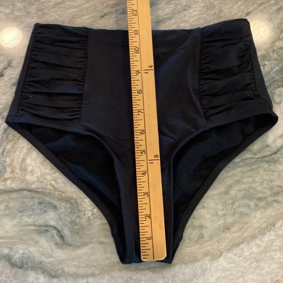 Sea level high waist gathered side swim bottoms black size US 4 - Picture 11 of 11